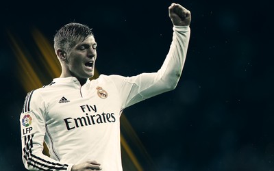 欧盈体育快讯-B席被侵犯倒地不起